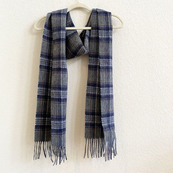 James Pringle Weavers 100% Pure Wool Grey Squire Plaid Scarf Scotland New W Tags - Picture 1 of 9